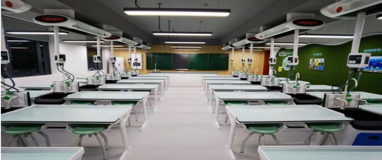 Smart Education Equipment Overall Solutions | Empowering Education, Innovating the Digital Future 20 Bio-Intelligent Overhead Laboratory